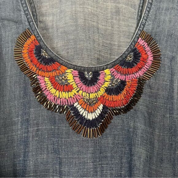 Trina Turk Raindrop Embellished Racerback Tank Womens XS Chambray Embroidered - Picture 2 of 8